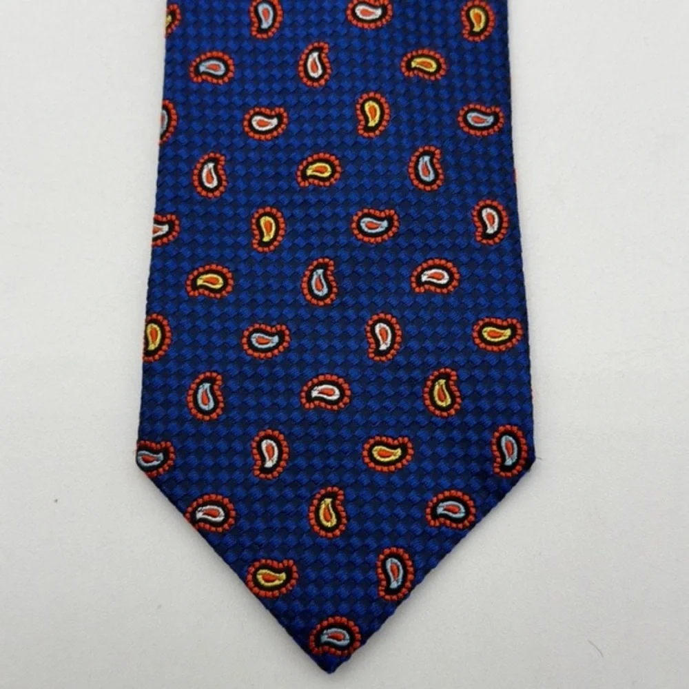 Etro Silk Neck Tie In Navy Blue With Red Yellow White‎ & Blue Paisley